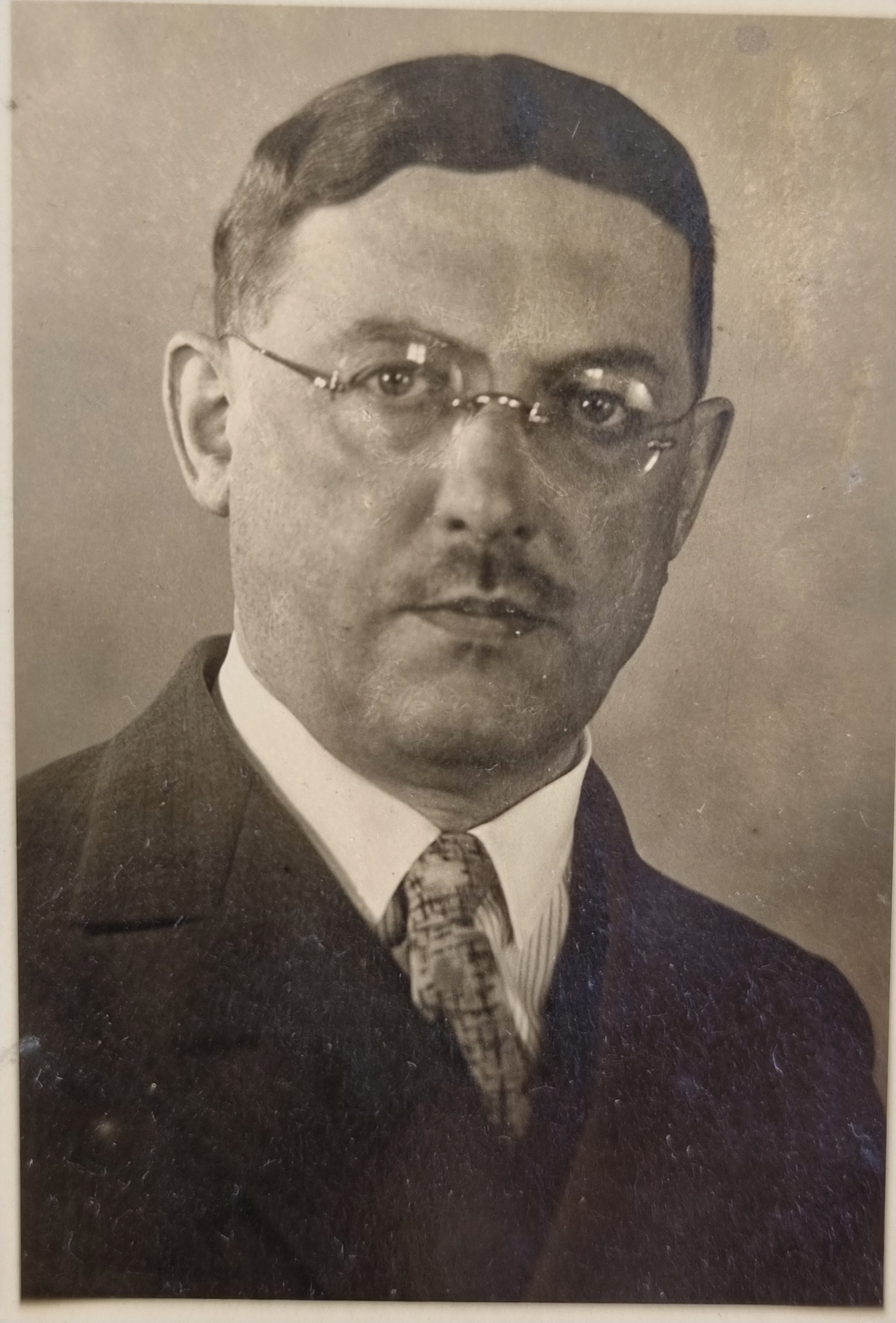 02_Kollektionen/Staatsanwälte/Roeßler/Roeßler_Passfoto_1936_BArch